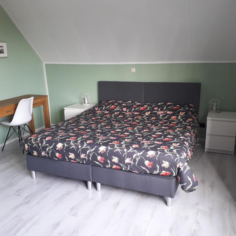 Groot Familiehuis Voor 6 Personen In Landelijke, Rustige Omgeving Villa Breezand Екстериор снимка