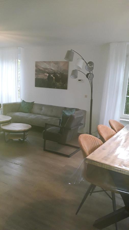 Groot Familiehuis Voor 6 Personen In Landelijke, Rustige Omgeving Villa Breezand Екстериор снимка